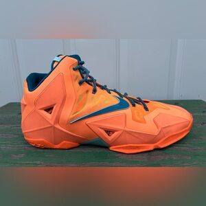 Nike Lebron 11 Atomic Orange Size 14 Mens Sneakers Shoes